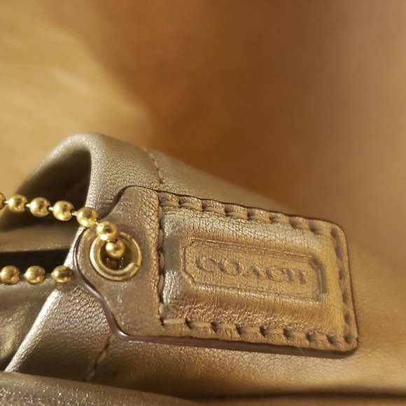 Coach purse - Picture 2 of 13